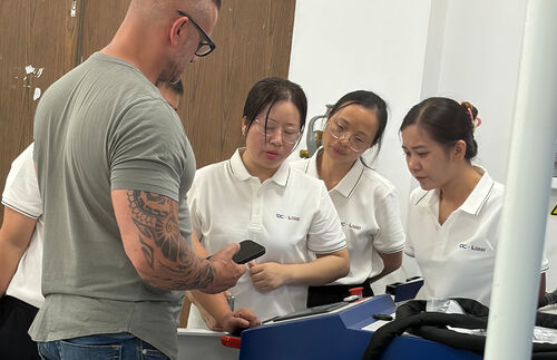 Latest company news about On-site Performance Test by German Client Recognizes Our Laser Cleaning Technology